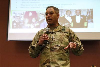 ARCENT commander visits Rakkasans, inspires leaders